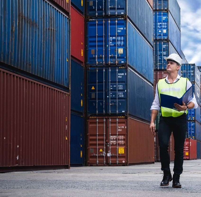 Таможенное оформление и услуги брокера